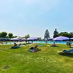 كومبيجيو ديل غاردا منتزه العطل 4*