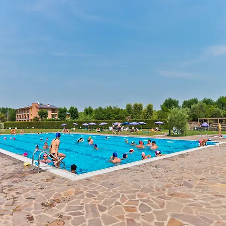 Del Garda Пескьера-дель-Гарда