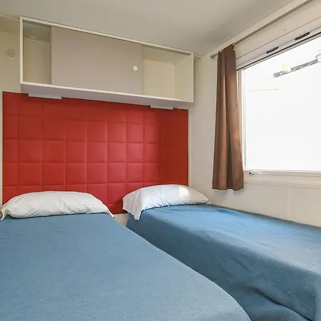 منتزه العطل كومبيجيو ديل غاردا